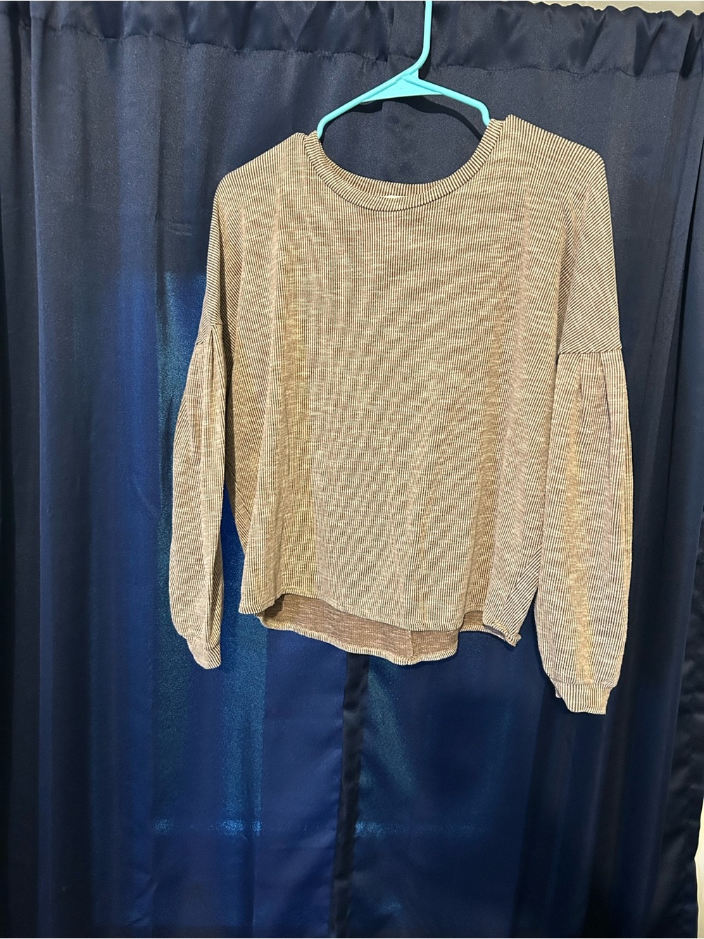 Moa Moa Ribbed Long-Sleeve Pullover Top - brown